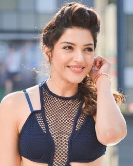 Mehreen Pirzada